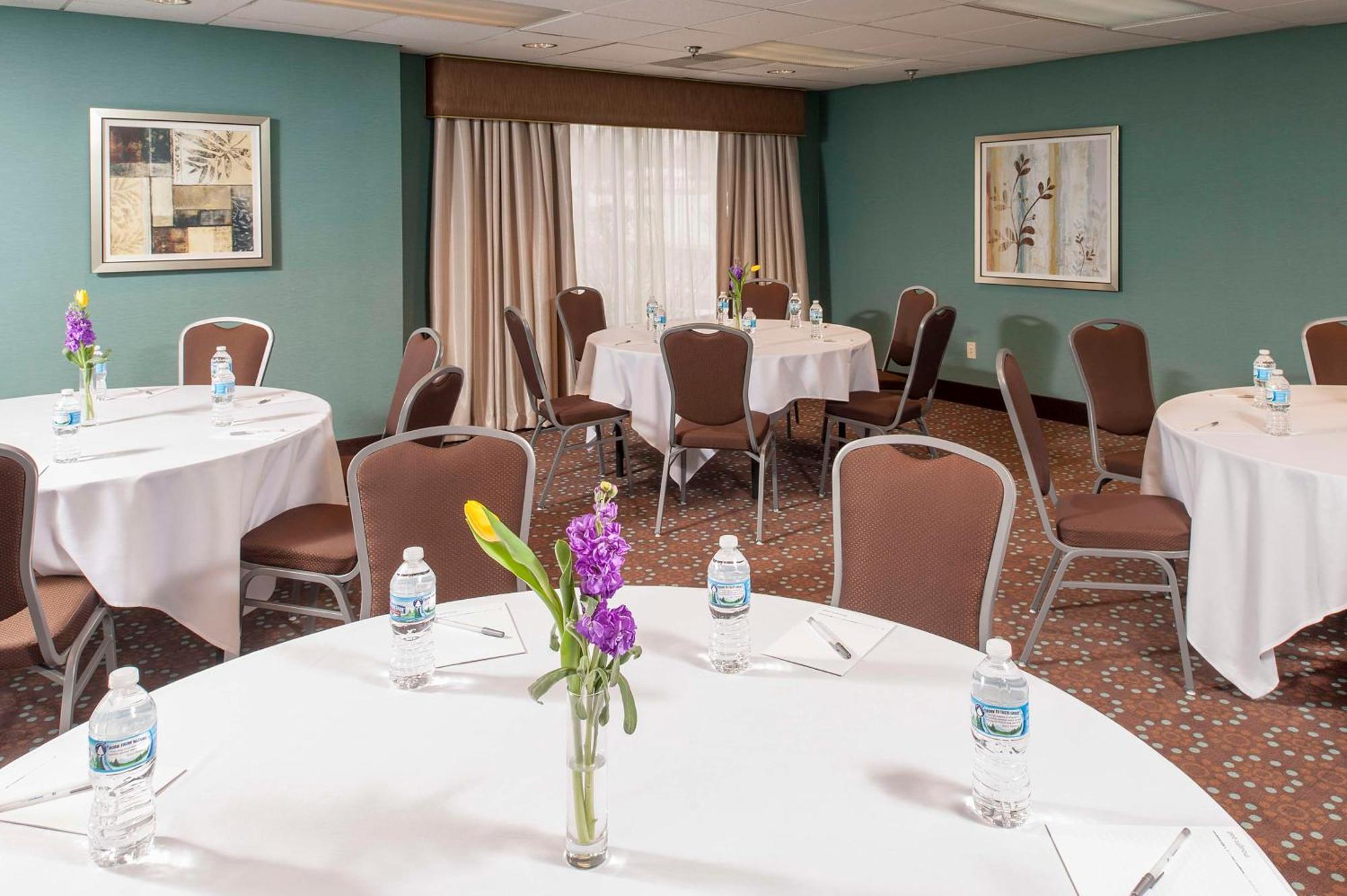 Larkspur Landing South Bend Hotel Bagian luar foto